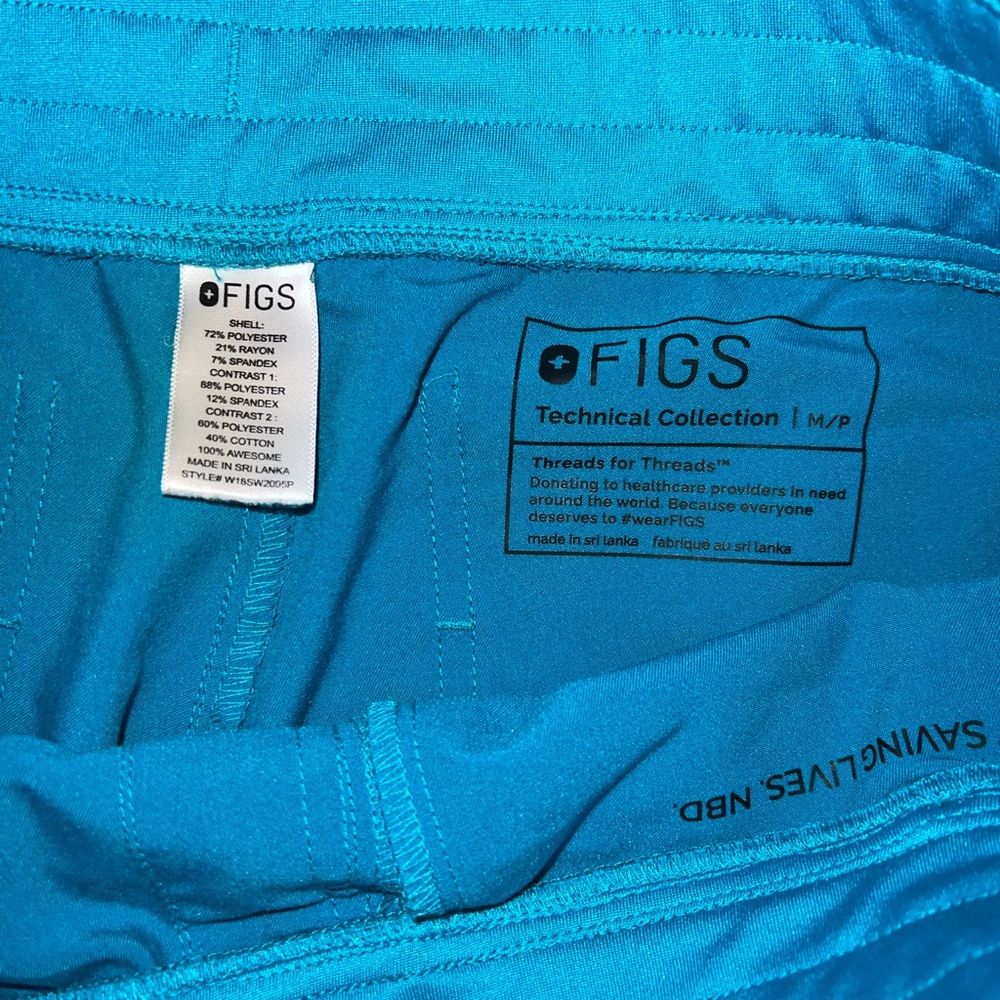 Figs Scrub Set - Picture 4 of 5